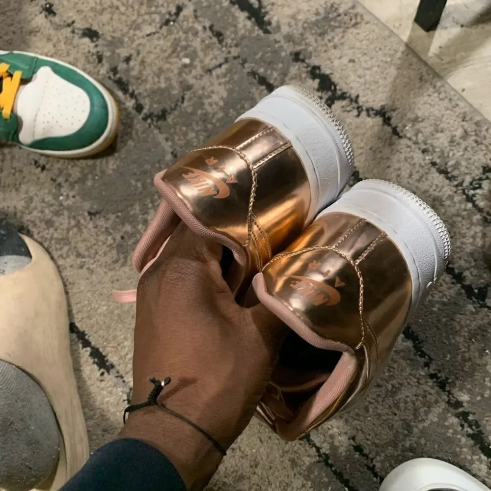 dunk Nike Women Air force 1 SP Metallic Rose Gold CQ6566-900 Size 11